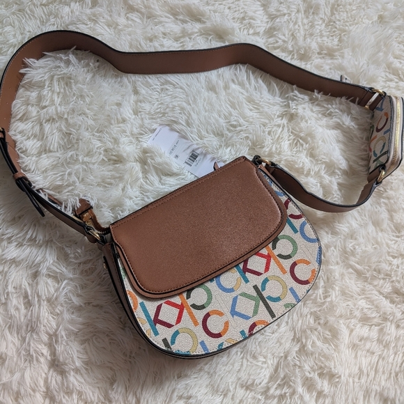 Calvin Klein Women's Bella Novelty Crossbody - New - Picture 5 of 10